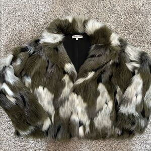 Heartloom Faux Fur Jacket in Black and Cream - XS - Never been worn